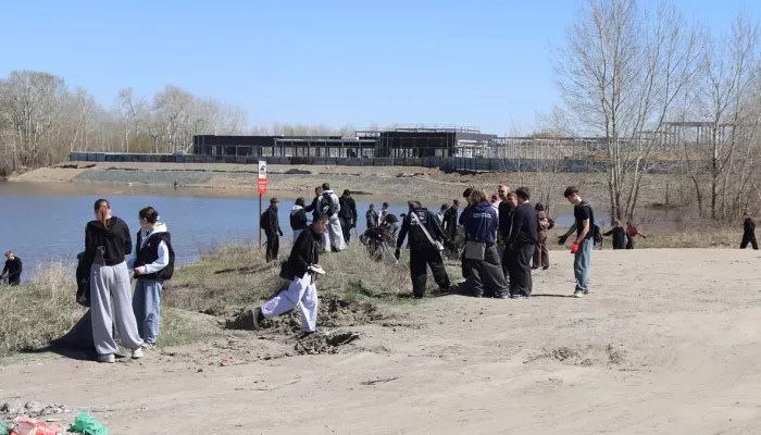 Почти сотню машин с мусором собрали в Барнауле в последний чистый четверг