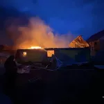 Семья с четырьмя детьми погибла при пожаре в частном доме в Югре