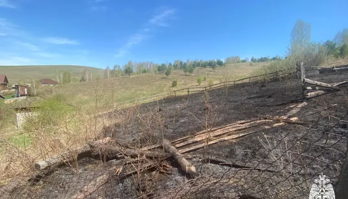 С начала мая в Республике Алтай вспыхнуло четыре ландшафтных пожара