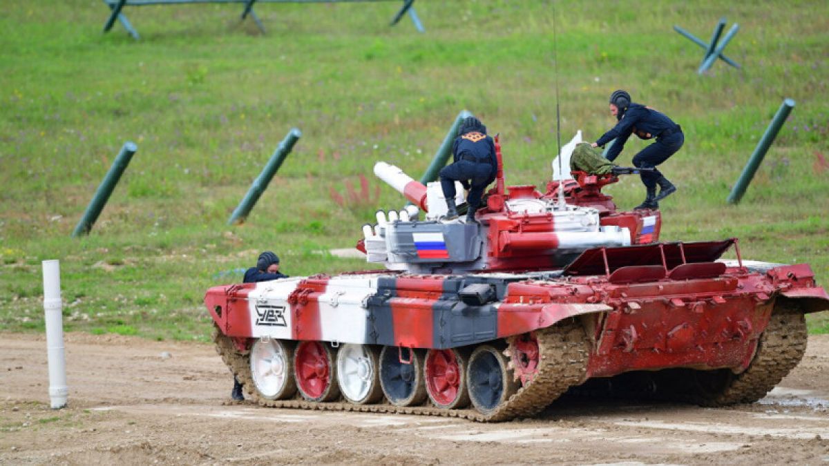 Российские военные в "Танковом биатлоне" побили рекорд 2017 года 