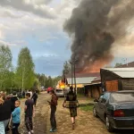 Крупный пожар произошел в селе Ларичиха Тальменского района