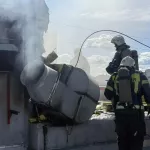 Пожар произошел в ТРЦ Праздничный в Барнауле. Фото