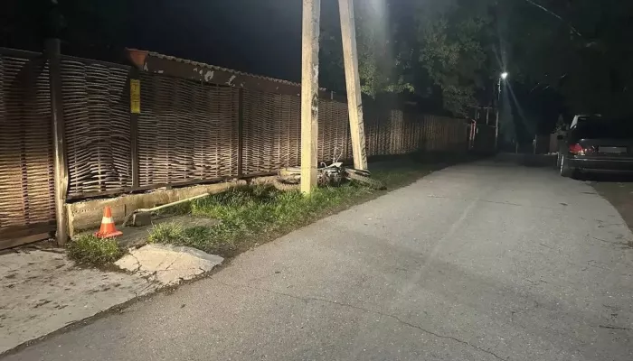 В Республике Алтай подростки попали в больницу после ДТП на мотоцикле