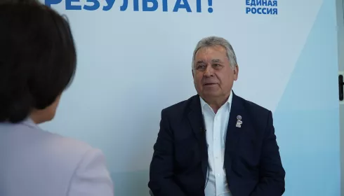 Александр Романенко рассказал о развитии алтайских сел на форуме единороссов в Сибири