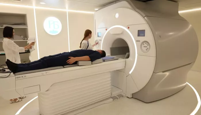 Шесть тысяч обследований провели на новом аппарате МРТ в ресбольнице на Алтае