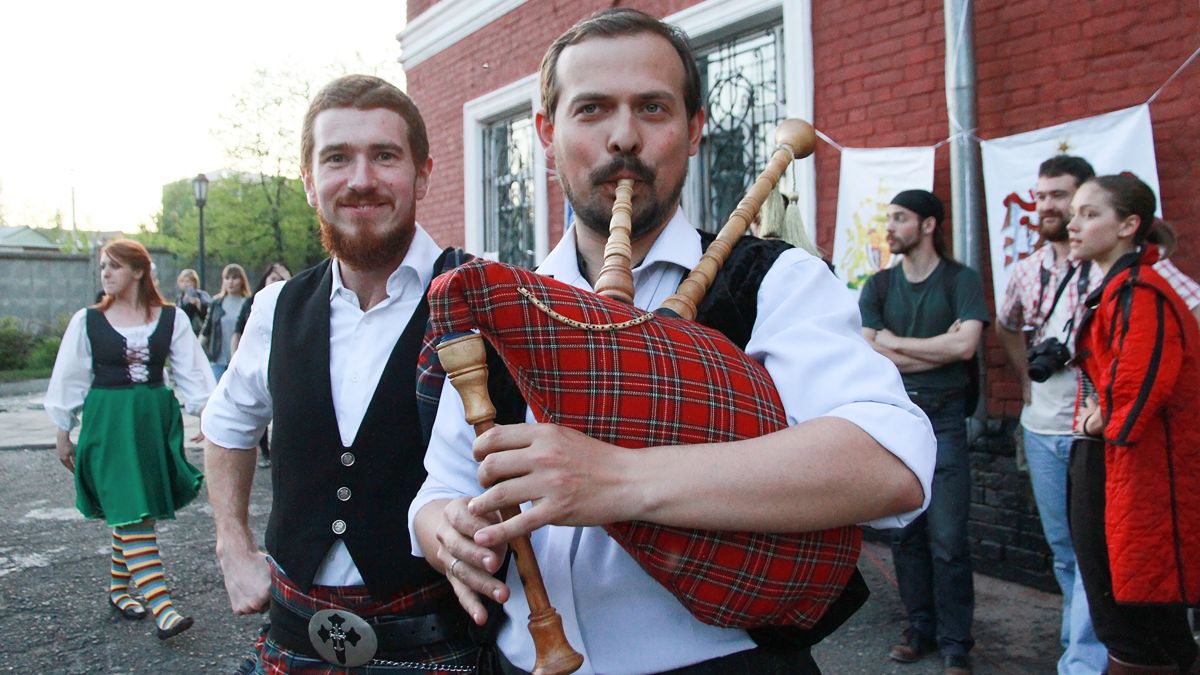 "Ночь музеев" в Барнауле в разные годы