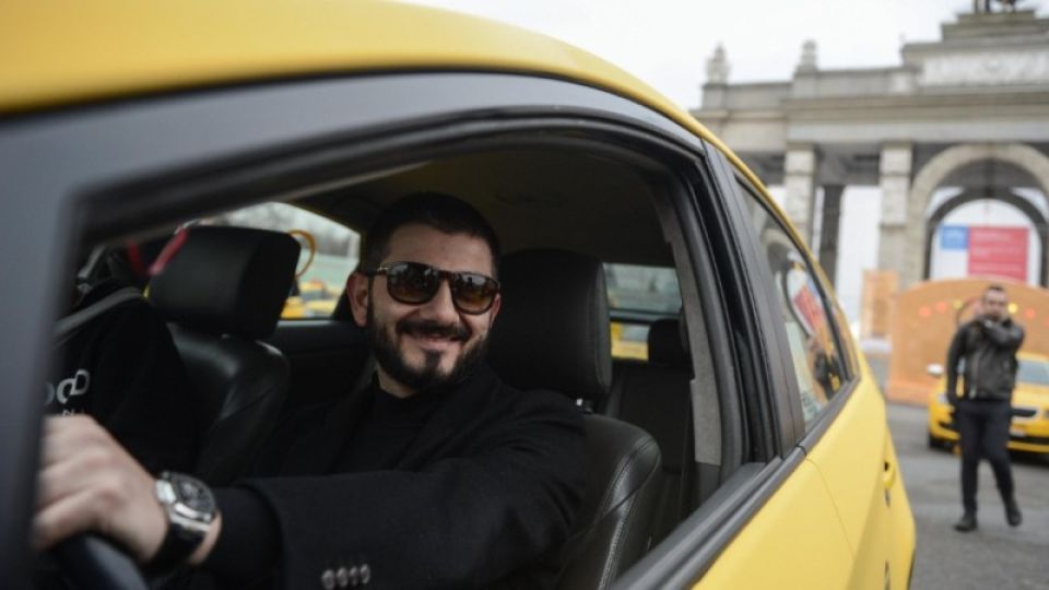 Иностранцам могут запретить работать в российских такси