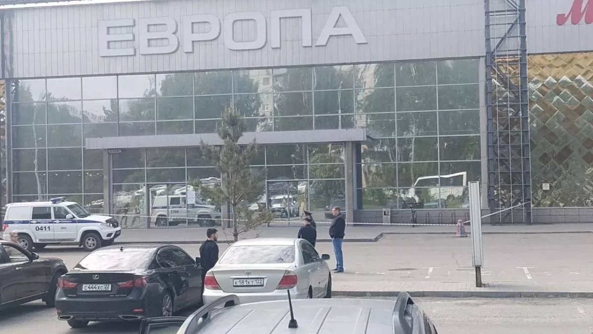 Эвакуация в ТЦ "Европа"