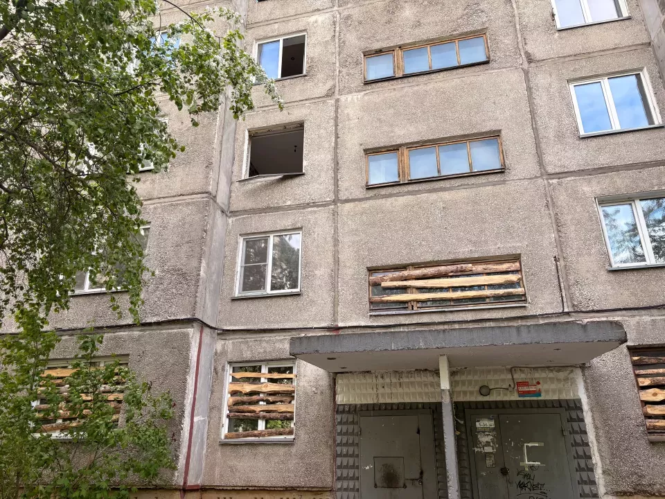 Расселенная девятиэтажка в Бийске