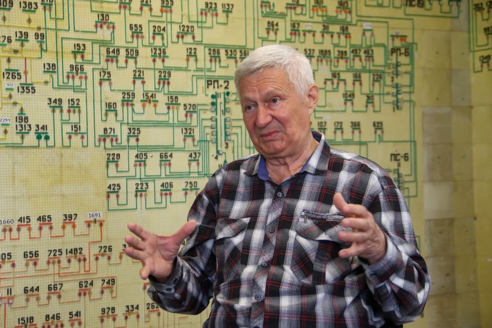 Заслуженный энергетик РФ Олег Рогачевский