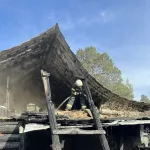 Жителя Бийска госпитализировали после серьезного пожара