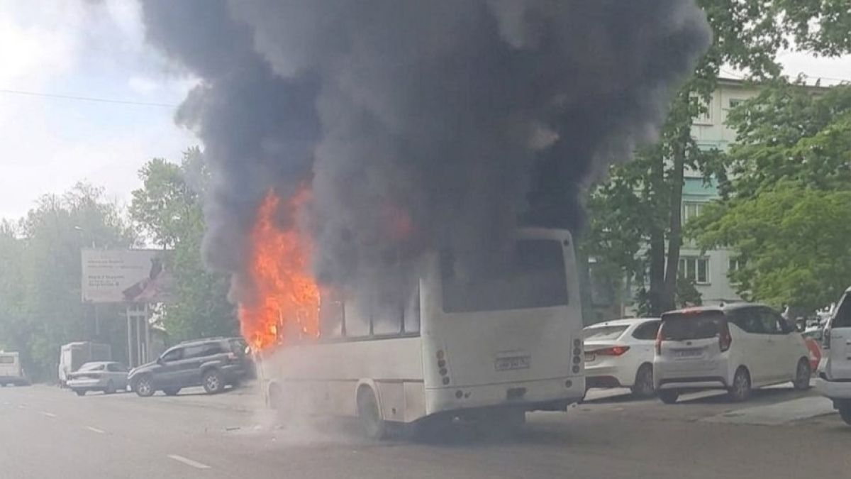 Пожар в бийской маршрутке