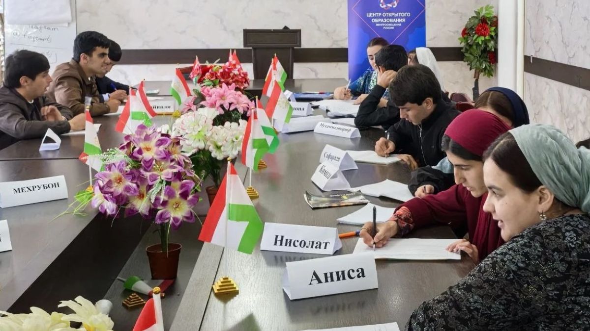 В Таджикистане начались занятия по русскому языку и культуре на базе Центра открытого образования АлтГПУ 
