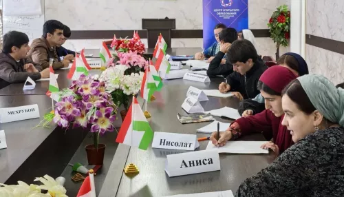 В Таджикистане начались занятия на базе Центра открытого образования АлтГПУ