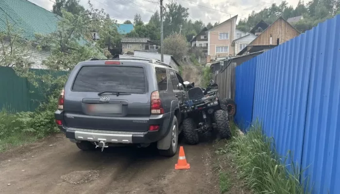 В Горно-Алтайске подросток на квадроцикле пострадал в ДТП с внедорожником