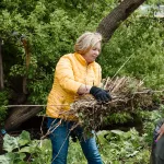 Барнаульские студенты провели субботник по очистке берегов Пивоварки