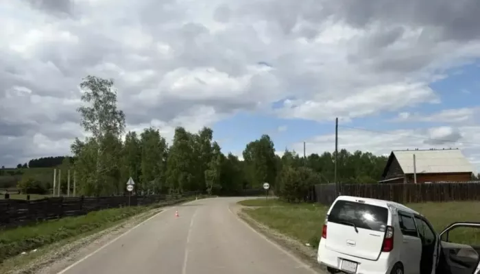 17-летняя школьница без прав устроила ДТП с тремя пострадавшими. Фото