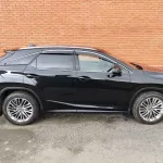 Люксовый Lexus с непрокуренным салоном продают в Горно-Алтайске. Фото