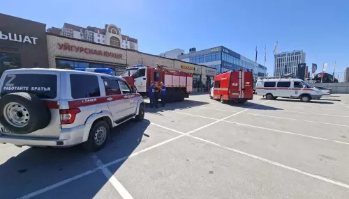 Двое взрослых и ребенок пострадали при взрыве в кафе Новосибирска