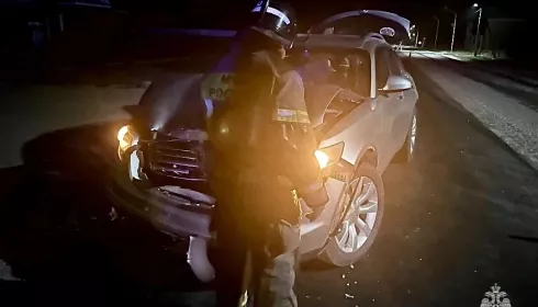 В Республике Алтай Infiniti сбил 16-летнего мотоциклиста с пассажиркой