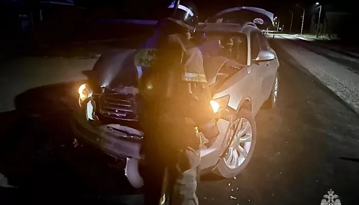 В Республике Алтай Infiniti сбил 16-летнего мотоциклиста с пассажиркой