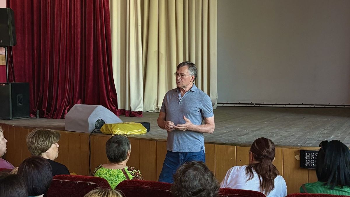 Александр Терентьев и Евгения Боровикова провели личный прием граждан в Камне-на-Оби