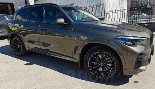 Защищенный от шума BMW в бронепленке продают в Барнауле почти за 10 млн рублей. Фото