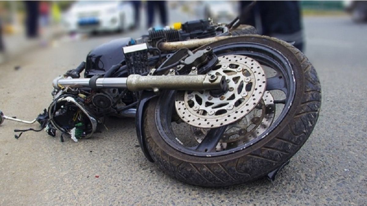 Турист из Алтайского края попал в ДТП на мотоцикле в Горном Алтае