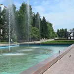 В Барнауле началась плановая очистка городских фонтанов