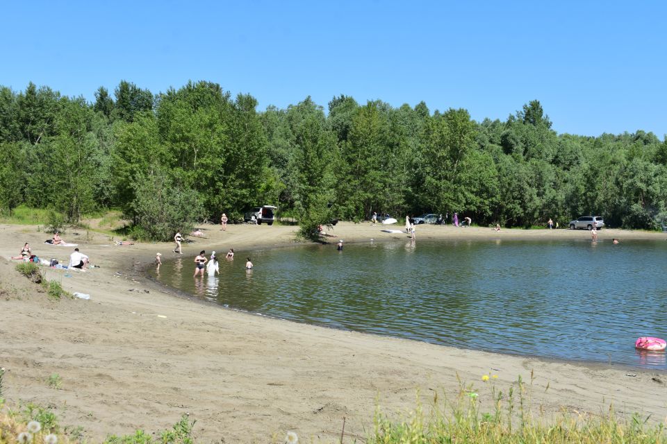 "Дикий" пляж в Барнауле