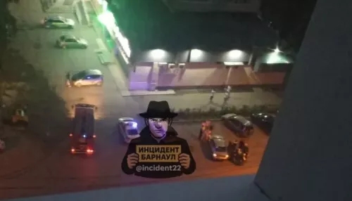 Женщина на Kia Rio сбила 19-летнего мотоциклиста в Барнауле