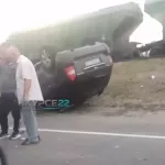 Пьяный водитель устроил ДТП с перевертышем на трассе возле Барнаула. Видео