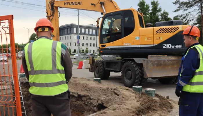 Основной этап перекладки водопровода в пер. Ядринцева завершен