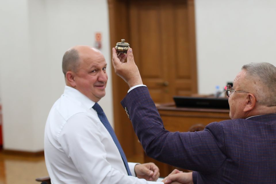Сергей Приб, Сергей Писарев и солонка