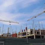 Этажи ввысь: строительство второй в Барнауле суперполиклиники вошло в активную фазу