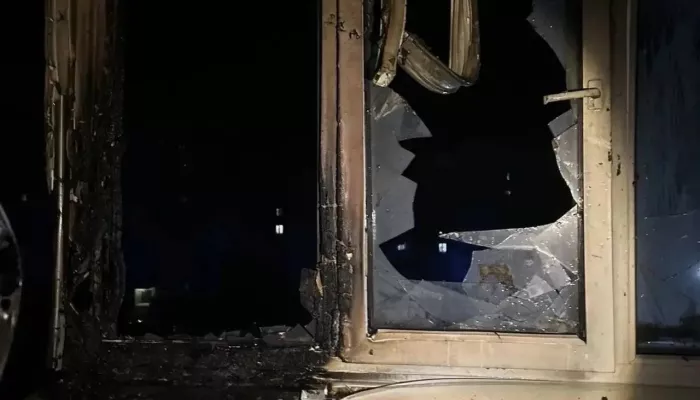 Украинский БПЛА ударил по многоквартирному дому в Белгородской области