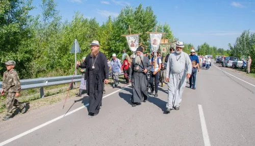 Паломники отправятся в крестный ход в алтайское село Коробейниково 28 июня