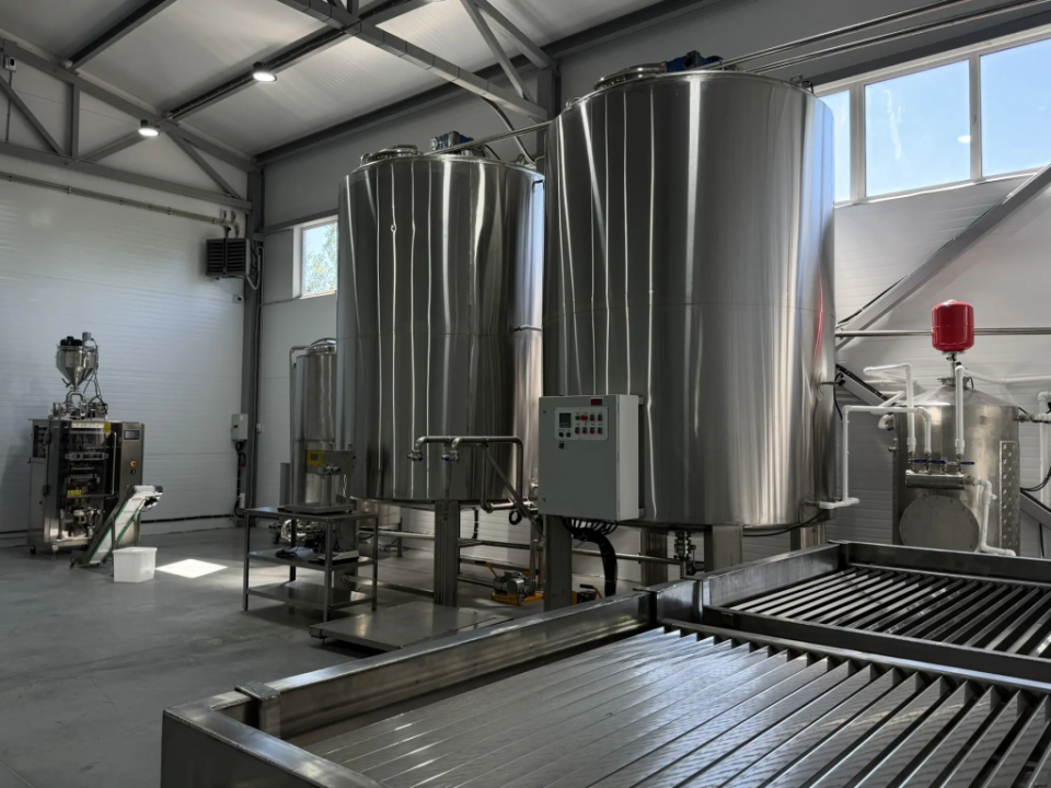 В Алтайском крае открыли новый завод по переработке меда