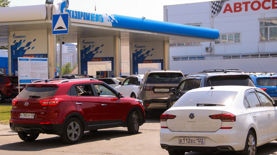 АЗС. Бензин. Топливо.