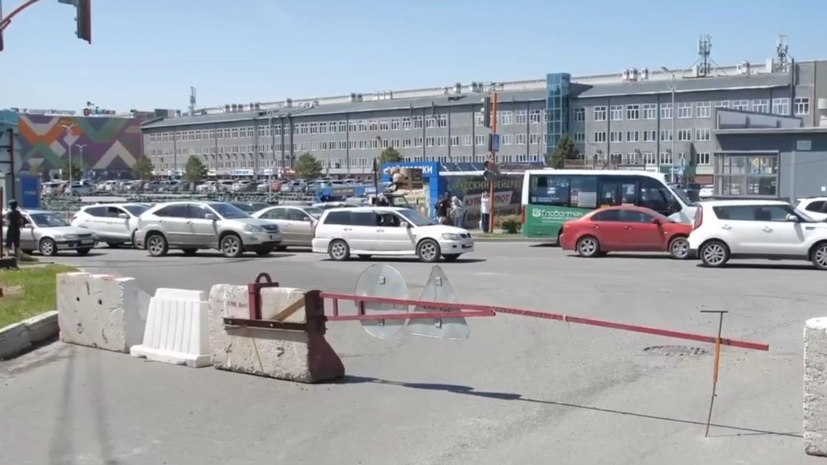 Перекрытый проезд по пер. Ядринцева