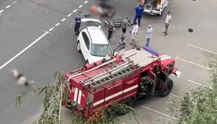 Пассажирка мотоцикла погибла в жестком ДТП в Бийске