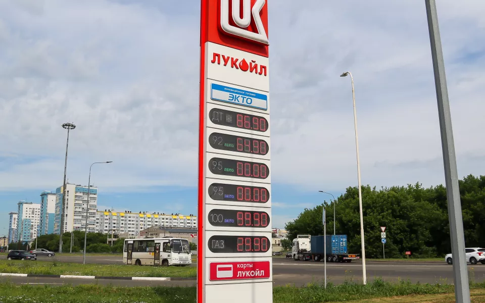 УФАС ведет ежедневный мониторинг цен на бензин в Алтайском крае