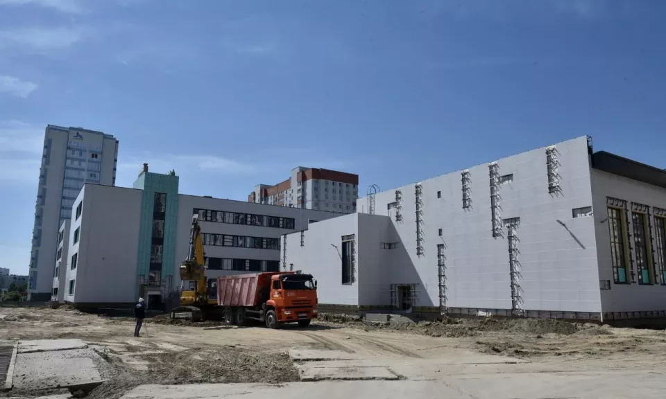 Капремонт и строительство школ в Индустриальном районе