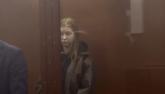 Суд освободил от заключения девушку по делу о кальяне на куличе