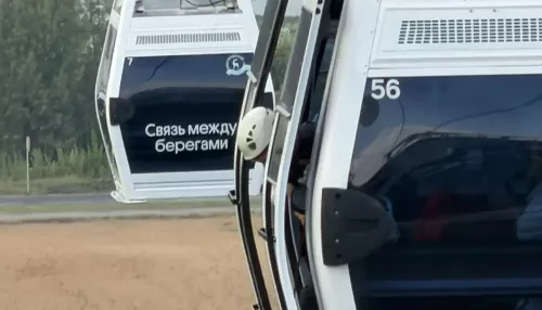 На канатной дороге над Волгой застряли 16 человек, включая детей. Кадры спасения