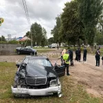 Пьяный водитель сбил женщину с двумя детьми, погиб трехлетний мальчик. Фото и видео