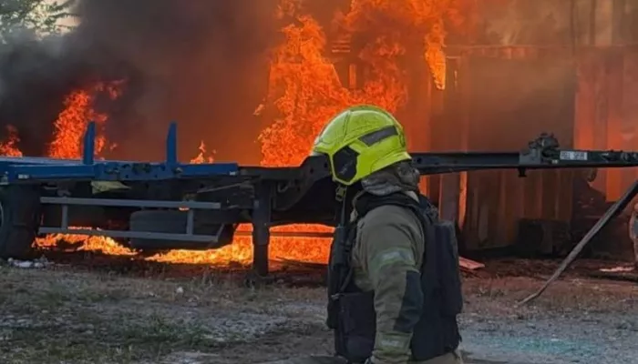 Ночные взрывы прогремели в Киеве: столицу Украины озарили пожары
