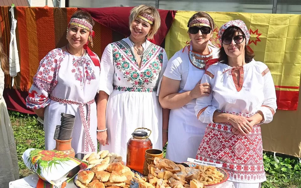 Три века вместе: 300-летие Гоньбы отметили масштабным праздником. Фото
