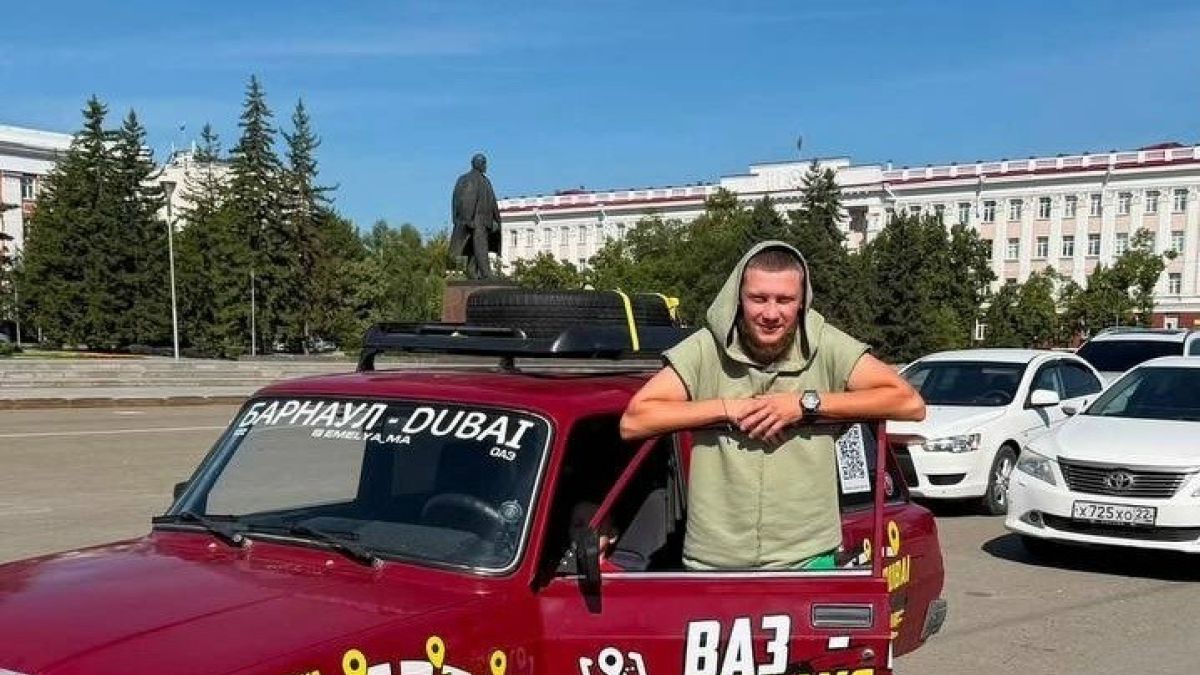 Барнаулец отправился на "Ладе" в Дубай