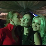 Елена Товстик показала архивные дружеские фото с Полиной Дибровой в ее день рождения